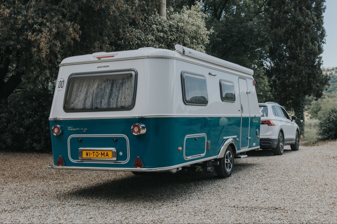 Eriba Touring Harbour Blue Witoma